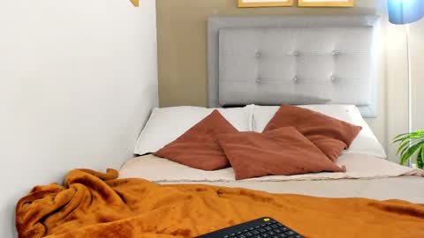 Salo     online show from 03/23/26, 03:38