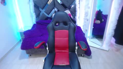 Snapshot of salo_hot01 chatting on 12/16/24, 03:30 SALO HOT online show from 12/16/24, 03:30