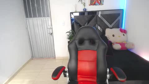 Snapshot of salo_hot01 chatting on 02/16/25, 07:49 SALO HOT online show from 02/16/25, 07:49