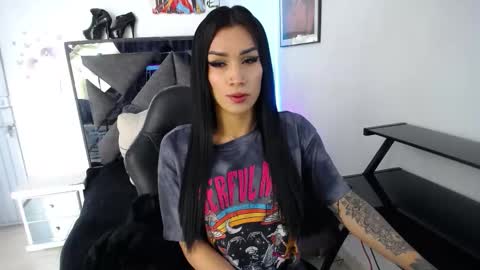 Snapshot of salo_hot01 chatting on 10/04/25, 03:54 SALO HOT online show from 10/04/25, 03:54