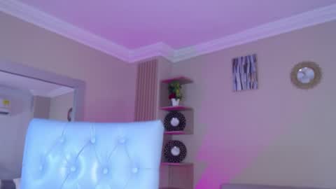 Snapshot of salome__2002 chatting on 07/16/26, 12:33 salome__2002 online show from 07/16/26, 12:33