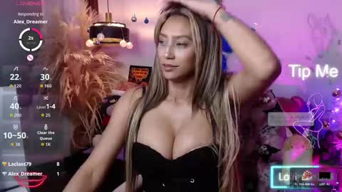 Snapshot of salome_drasin chatting on 12/17/25, 12:05 salome_drasin online show from 12/17/25, 12:05