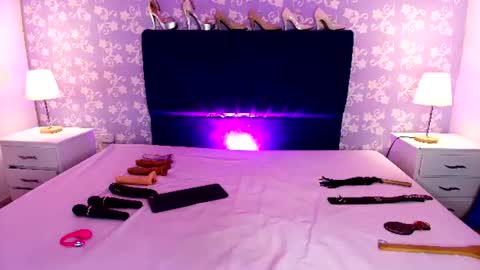 salome_simonz online show from 06/11/26, 08:07
