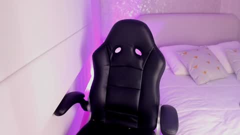 Snapshot of salomee_11 chatting on 01/13/25, 01:56 salo online show from 01/13/25, 01:56