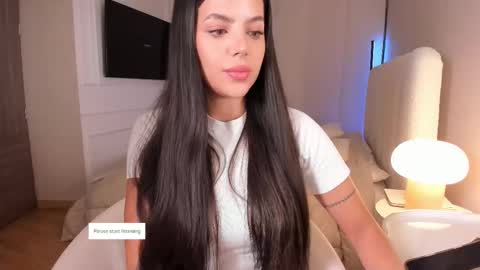 Snapshot of salomee_11 chatting on 10/09/25, 03:37 salo online show from 10/09/25, 03:37