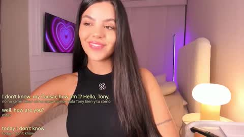 Snapshot of salomee_11 chatting on 10/13/25, 10:32 salo online show from 10/13/25, 10:32