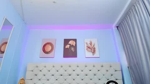 Snapshot of salomee_foxx_ chatting on 02/22/25, 07:58 Salome online show from 02/22/25, 07:58