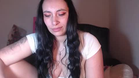 Snapshot of salomefox2 chatting on 01/21/25, 07:26 yenny online show from 01/21/25, 07:26