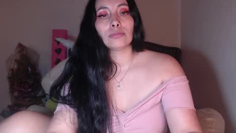 Snapshot of salomefox2 chatting on 02/05/25, 07:07 yenny online show from 02/05/25, 07:07