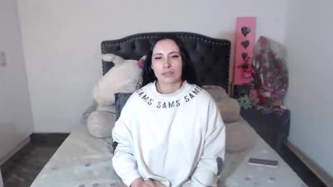 yenny online show from 01/12/26, 03:12