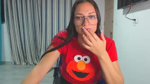 Snapshot of salomesaints chatting on 12/22/24, 03:00 salome online show from 12/22/24, 03:00