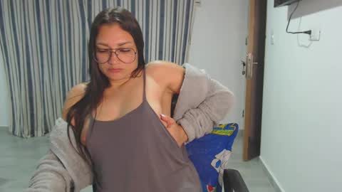 Snapshot of salomesaints chatting on 01/26/25, 03:06 salome online show from 01/26/25, 03:06