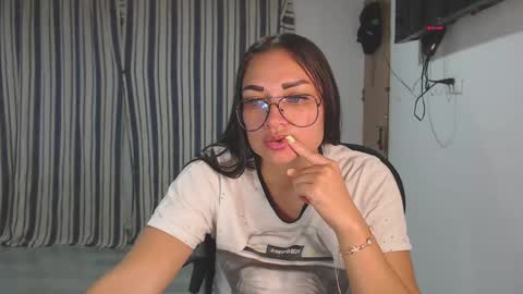 Snapshot of salomesaints chatting on 09/23/25, 11:30 salome online show from 09/23/25, 11:30