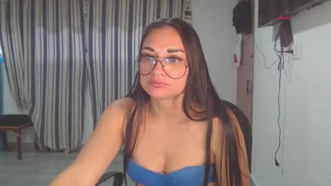 Snapshot of salomesaints chatting on 11/13/25, 10:41 salome online show from 11/13/25, 10:41