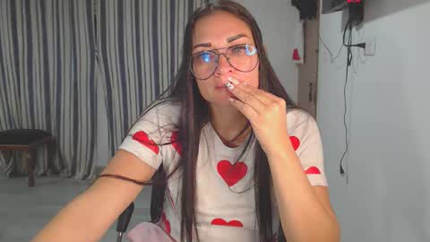 Snapshot of salomesaints chatting on 12/05/25, 01:03 salome online show from 12/05/25, 01:03