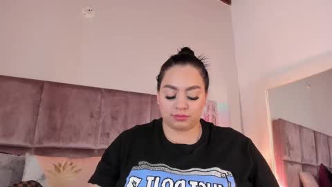 Salome online show from 03/10/25, 04:38