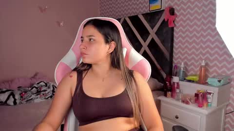 Salome online show from 01/09/25, 03:04