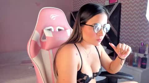 Salome online show from 01/13/25, 03:34