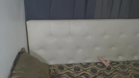 Snapshot of salsallera69x chatting on 09/23/25, 04:10 salsallera69x online show from 09/23/25, 04:10