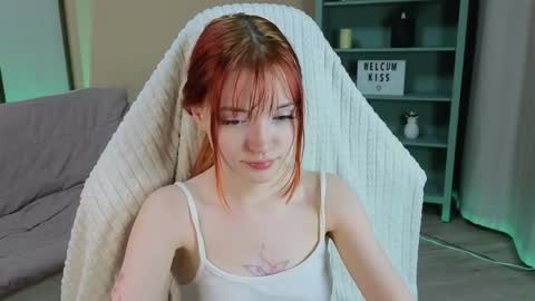 Snapshot of salt_mira chatting on 11/22/25, 10:25 salt_mira online show from 11/22/25, 10:25