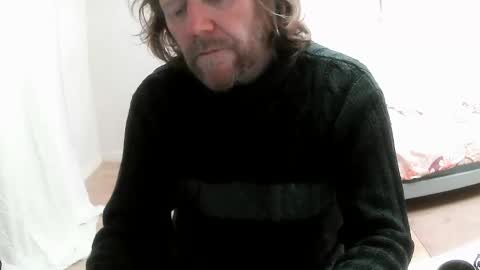 Saltimbanquier  Salt  ou  Banquier  online show from 03/06/25, 07:36