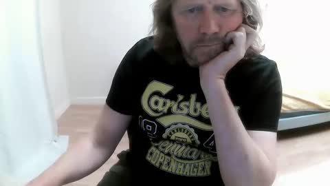 Saltimbanquier  Salt  ou  Banquier  online show from 09/09/25, 03:11