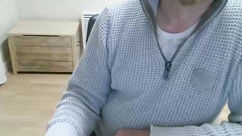 Saltimbanquier  Salt  ou  Banquier  online show from 05/18/26, 06:58