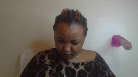 Snapshot of salty_surprise_ chatting on 01/08/25, 03:40 salty_surprise_ online show from 01/08/25, 03:40