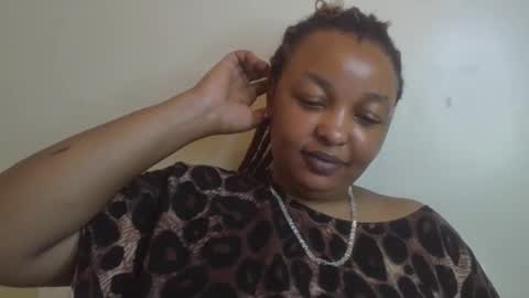 Snapshot of salty_surprise_ chatting on 01/12/25, 06:28 salty_surprise_ online show from 01/12/25, 06:28