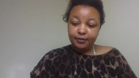 Snapshot of salty_surprise_ chatting on 03/06/25, 04:17 salty_surprise_ online show from 03/06/25, 04:17