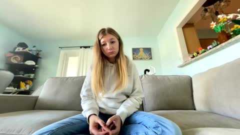 Snapshot of saltycaptain69_hatgirl69 chatting on 11/04/25, 05:45 Salty Captain 69 Hat Girl 69 online show from 11/04/25, 05:45