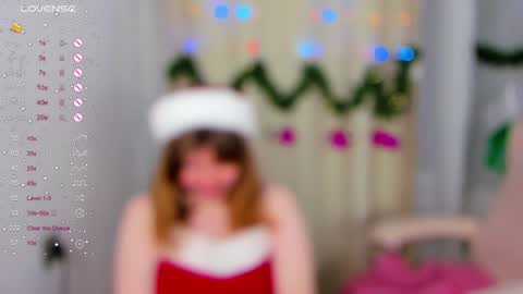 Snapshot of salut_love chatting on 12/28/24, 10:36 Ruby online show from 12/28/24, 10:36