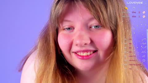 Snapshot of salut_love chatting on 01/16/25, 07:10 Ruby online show from 01/16/25, 07:10