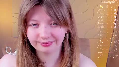 Snapshot of salut_love chatting on 02/18/25, 06:47 Ruby online show from 02/18/25, 06:47