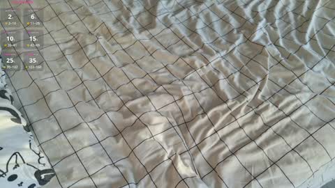 Chris online show from 04/10/26, 03:50