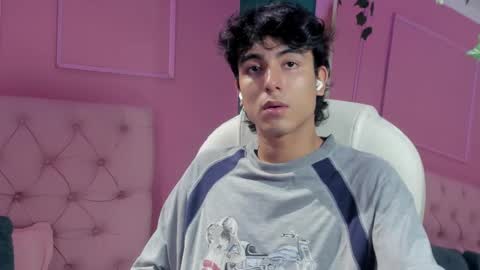 salvatore  online show from 12/05/24, 09:39