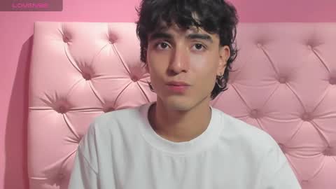 salvatore  online show from 01/18/25, 08:52