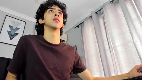 salvatore  online show from 02/20/25, 02:35