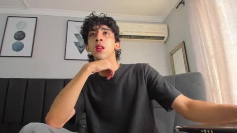 salvatore  online show from 03/11/25, 02:40