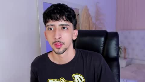 salvatore  online show from 09/26/25, 08:24