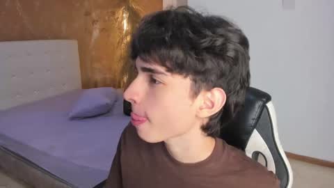 salvatore  online show from 03/08/26, 09:29