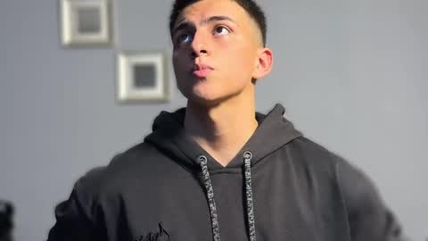 Salvatore online show from 03/08/26, 04:16