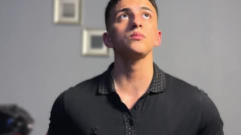 Salvatore online show from 03/23/26, 04:05