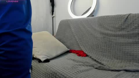 Esteban online show from 01/09/25, 01:56