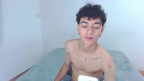 sam__cute online show from 10/01/25, 07:36