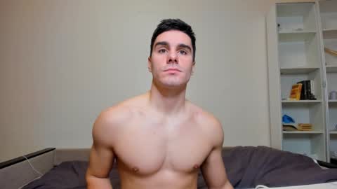 Snapshot of sam_huston18 chatting on 01/11/25, 01:16 BACK IN 2 WEEKS online show from 01/11/25, 01:16