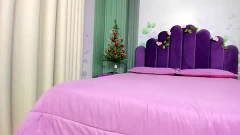 Snapshot of sam_naughty18 chatting on 12/20/24, 05:29 sam_naughty18 online show from 12/20/24, 05:29