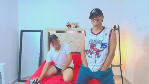 Snapshot of sam_tnt9 chatting on 11/11/25, 01:55 sam_tnt9 online show from 11/11/25, 01:55