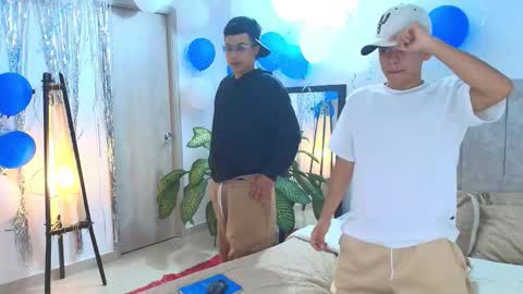 sam_tnt9 online show from 03/22/26, 04:27