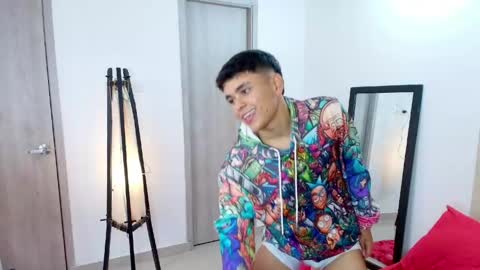 sam_tnt9 online show from 04/16/26, 05:03